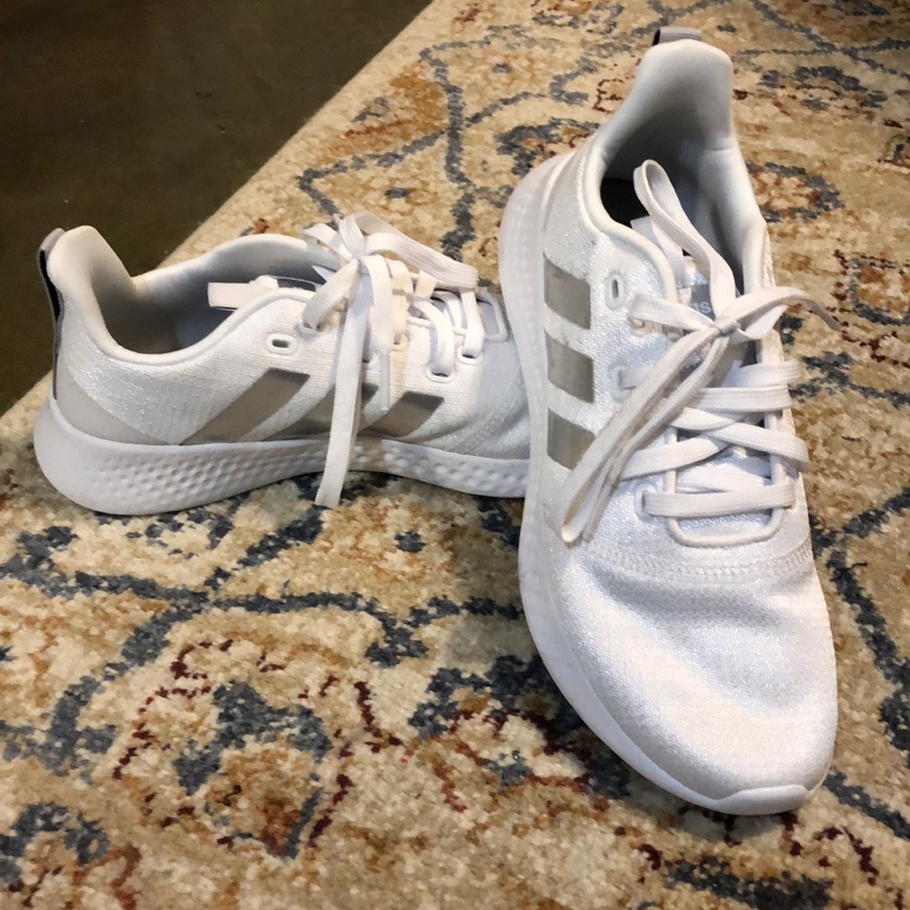 Adidas Tennis Shoes